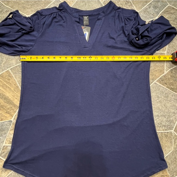 Lildy Roll Up Sleeve Tunic Top - Picture 8 of 11